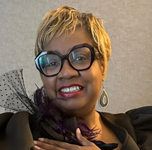 First Lady Phyllis Nichols